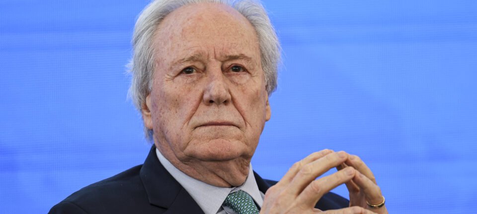 Comissão de Ética libera Lewandowski para advogar sem quarentena, mas impõe veto sobre casos da PF 2 ocrente 1769579388