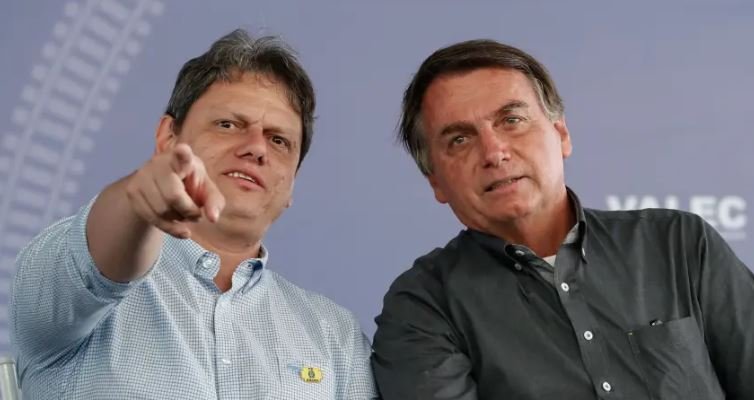 Tarcísio visita Bolsonaro na Papuda, reforça apoio a Flávio e defende prisão domiciliar 2 ocrente 1769716173