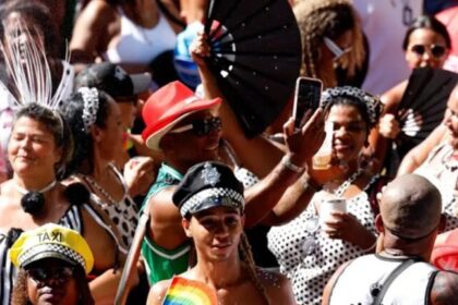 Embaixada dos EUA emite alerta de segurança para o Carnaval e recomenda evitar favelas 14 ocrente 1769718878