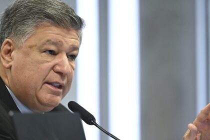 Presidente da CPMI do INSS pressiona Toffoli e questiona sigilo que protege dono do Banco Master 14 ocrente 1769723388