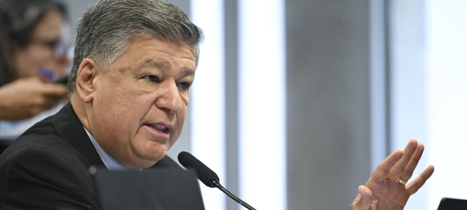 Presidente da CPMI do INSS pressiona Toffoli e questiona sigilo que protege dono do Banco Master 2 ocrente 1769723388