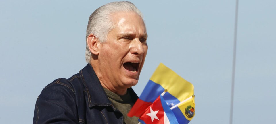 Diplomatas e empresas reavaliam retirada de pessoal de Cuba diante de pressão dos EUA 2 ocrente 1769731470