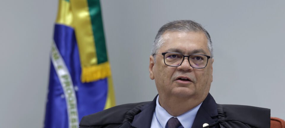 Câmara solicita a Dino desbloqueio e redistribuição de emendas de Eduardo Bolsonaro, Ramagem e Zambelli 2 ocrente 1769817882