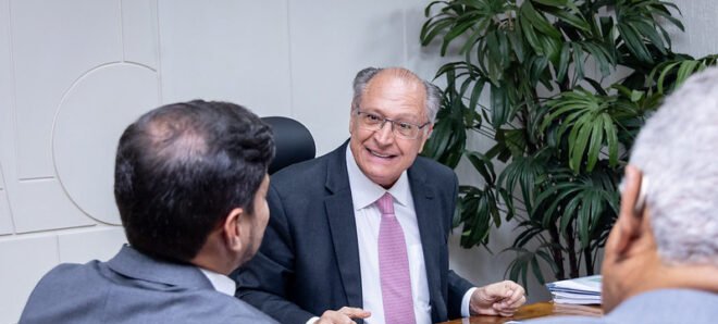 Alckmin diz que Lula pedirá tarifa zero para produtos brasileiros nos EUA em reunião com Trump 2 ocrente 1770118460