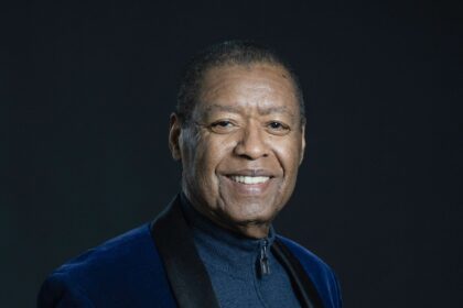 Ícone da música gospel, Ron Kenoly morre aos 81 anos nos Estados Unidos 14 ocrente 1770153579