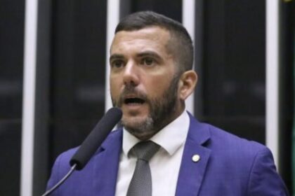 Jordy formaliza pedido de CPMI do Master e denuncia “operação abafa” 18 ocrente 1770158099
