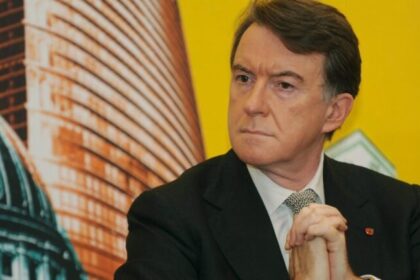 Peter Mandelson abandona Câmara dos Lordes após investigação sobre repasses de Jeffrey Epstein 18 ocrente 1770176055