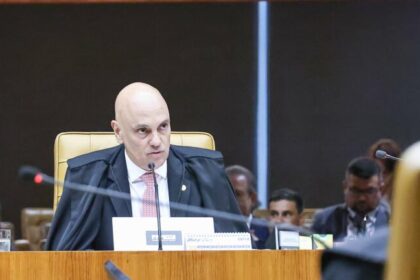 Moraes diz que imprensa “ampara agressores” do STF em debate sobre redes sociais 2 ocrente 1770241798