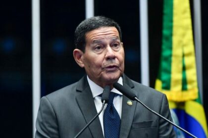 Mourão endossa homenagem no Senado a “O Agente Secreto” e elogia atuação de Wagner Moura 2 ocrente 1770299390