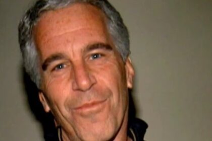 Colunista descreve “método” que sustentou rede de abusos de Jeffrey Epstein 8 ocrente 1770396612