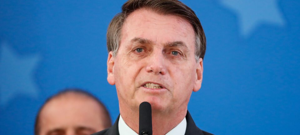 Defesa alega que laudo da PF não exige permanência de Bolsonaro na Papudinha e aguarda parecer médico 2 ocrente 1770410978