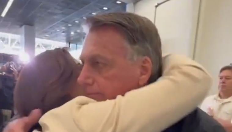 Carta de Bolsonaro a Michelle marca 18 anos de casamento e mobiliza redes sociais 2 ocrente 1770482055