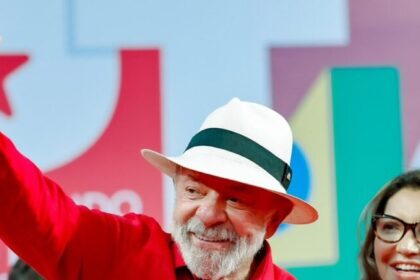Lula reconhece fragilidades do PT e conclama alianças além da esquerda em ato de 46 anos 2 ocrente 1770487458