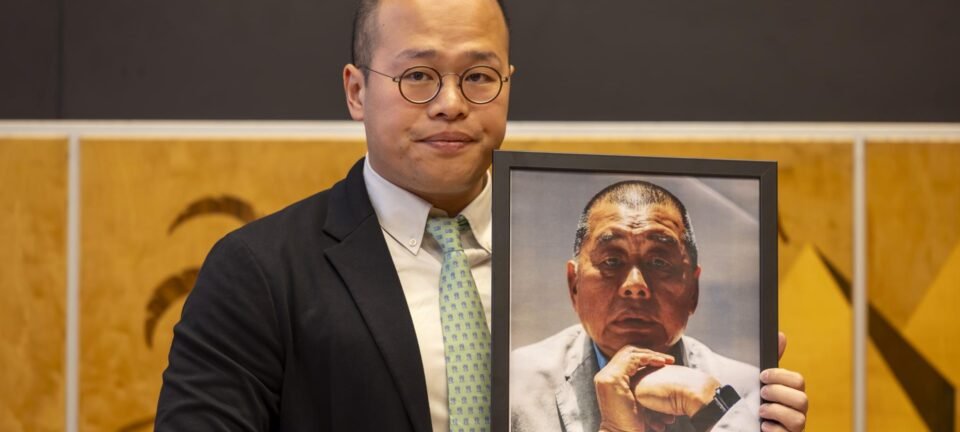 Tribunal de Hong Kong impõe 20 anos de prisão ao magnata da mídia Jimmy Lai 2 ocrente 1770658505