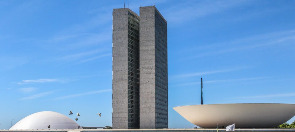 Parlamentares articulam mudanças legais para conter apurações sobre o Banco Master 2 ocrente 1770684629