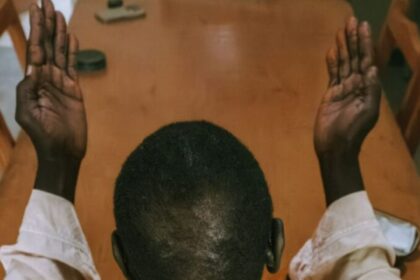 Do Islã à liderança cristã: ex-muçulmano chadiano narra conversão e pede oração pelos perseguidos 12 ocrente 1770807857