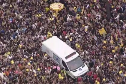 Advogado pede fim dos blocos de rua em SP após tumulto que reuniu 1,5 milhão de pessoas 18 ocrente 1770827673