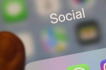 Rússia bloqueia WhatsApp e incentiva migração para aplicativo estatal 4 ocrente 1770908681