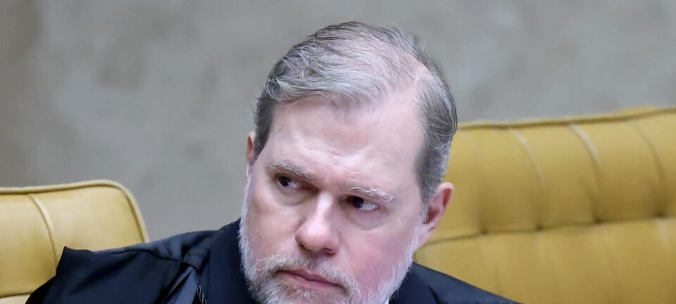 Relatório da Polícia Federal liga ministro Dias Toffoli a banqueiro investigado pelo STF 2 ocrente 1770919462