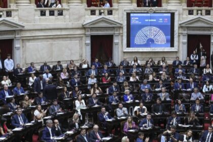 Deputados argentinos aprovam redução da maioridade penal para 14 anos 16 ocrente 1770944680