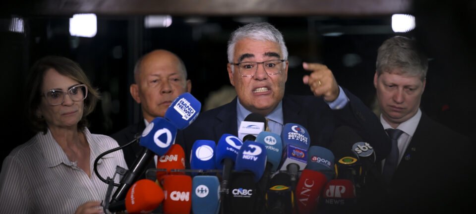 Oposição leva ao Senado pedido de impeachment de Dias Toffoli; 63 parlamentares assinam 2 ocrente 1770963581
