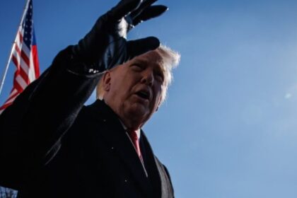 Trump ordena envio do maior porta-aviões do mundo ao Oriente Médio e eleva pressão sobre o Irã 18 ocrente 1771009458