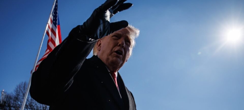 Trump ordena envio do maior porta-aviões do mundo ao Oriente Médio e eleva pressão sobre o Irã 2 ocrente 1771009458