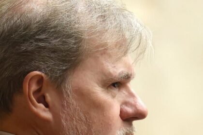 Após deixar relatoria do caso Master, Toffoli recebe apoio público de partidos do Centrão 14 ocrente 1771019387