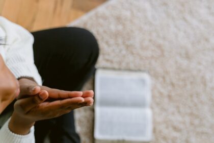 Pastor orienta fiéis a estabelecer horário fixo para o devocional diário 12 ocrente 1771062555