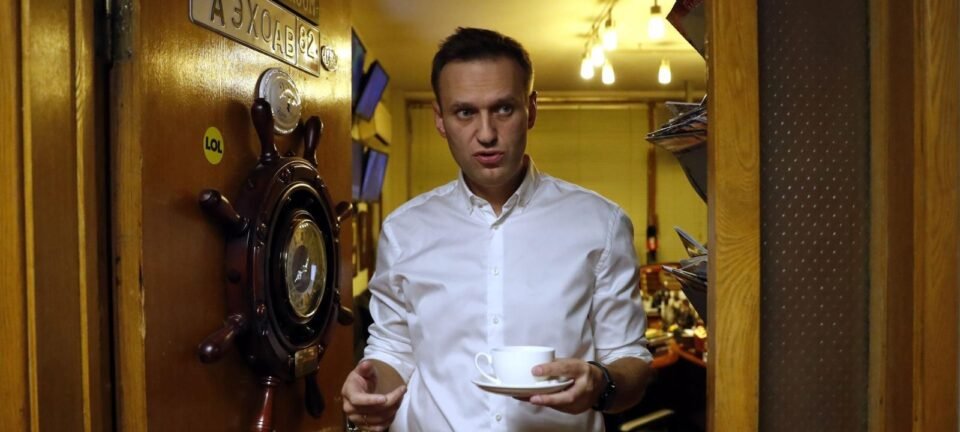Países europeus concluem que Navalny foi envenenado com toxina de sapo amazônico 2 ocrente 1771094055