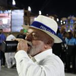 Desfile da Acadêmicos de Niterói exalta Lula por 79 minutos e ironiza Bolsonaro na Sapucaí 4 ocrente 1771221859