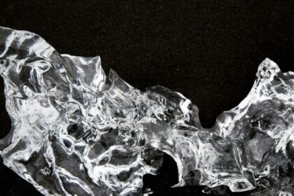 Cientistas registram pela primeira vez o nascimento de cristais dentro de metal líquido 4 ocrente 1771444211