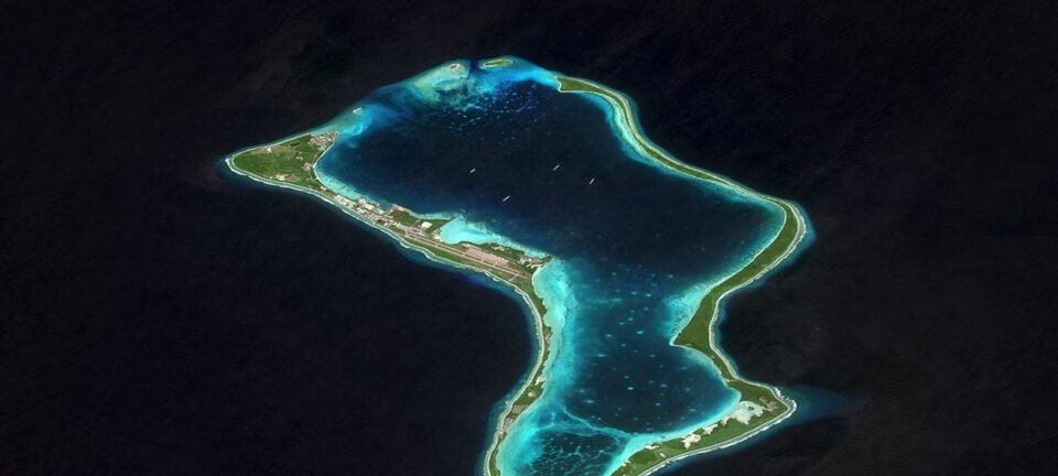 Trump adverte Reino Unido e ameaça usar base de Diego Garcia contra o Irã 2 ocrente 1771464902