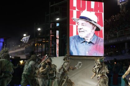Imprensa internacional repercute queda da Acadêmicos de Niterói após desfile pró-Lula 16 ocrente 1771532370