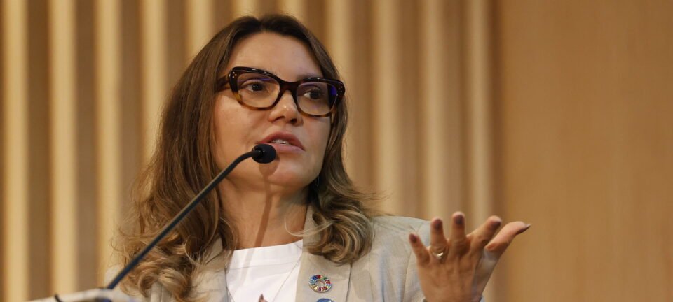 Janja utiliza aeronave da FAB para compromissos no Rio e visita barracão da Acadêmicos de Niterói 2 ocrente 1771634963