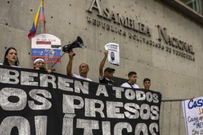 Venezuela solta 379 presos políticos um dia após lei de anistia entrar em vigor 4 ocrente 1771688975