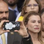 Flávio e Eduardo Bolsonaro pedem trégua na direita e foco na eleição de 2026 4 ocrente 1771927465