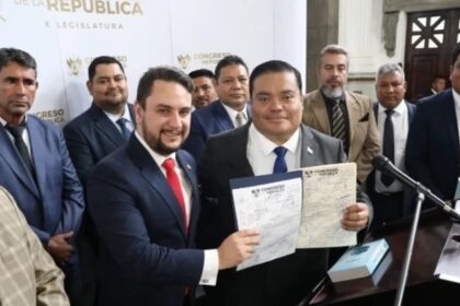 Aliança Evangélica cobra debate respeitoso sobre constitucionalidade do Dia da Bíblia na Guatemala 4 ocrente 1771936475