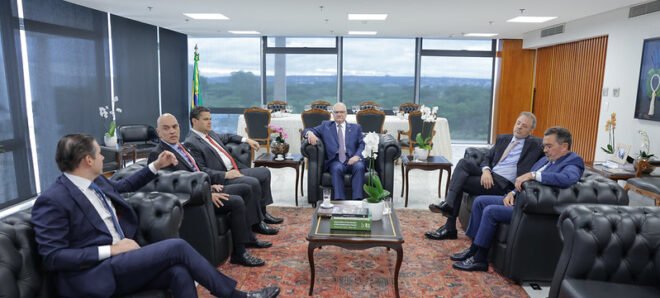 Fachin articula regra de transição para benefícios acima do teto em encontro no STF 2 ocrente 1771943669