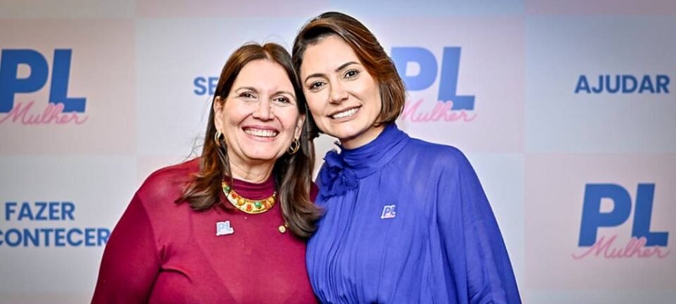 Bolsonaro confirma chapa do PL no DF com Bia Kicis e Michelle para o Senado 2 ocrente 1772007567