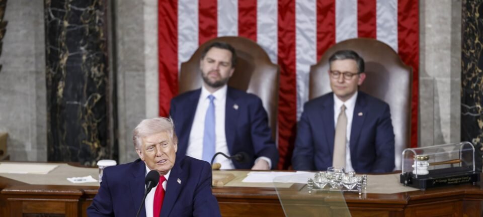 Trump exige no Estado da União aprovação de lei que obriga prova de cidadania para votar 2 ocrente 1772017469