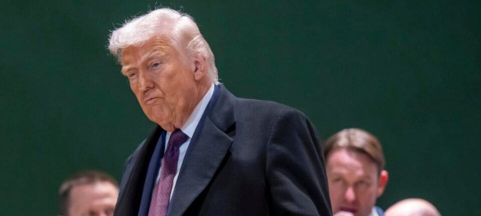 Suprema Corte dividida impõe freios a decretos econômicos e migratórios de Trump 2 ocrente 1772077792