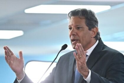 Haddad garante que nova tarifa de importação para celulares não afetará preços ao consumidor 14 ocrente 1772114671