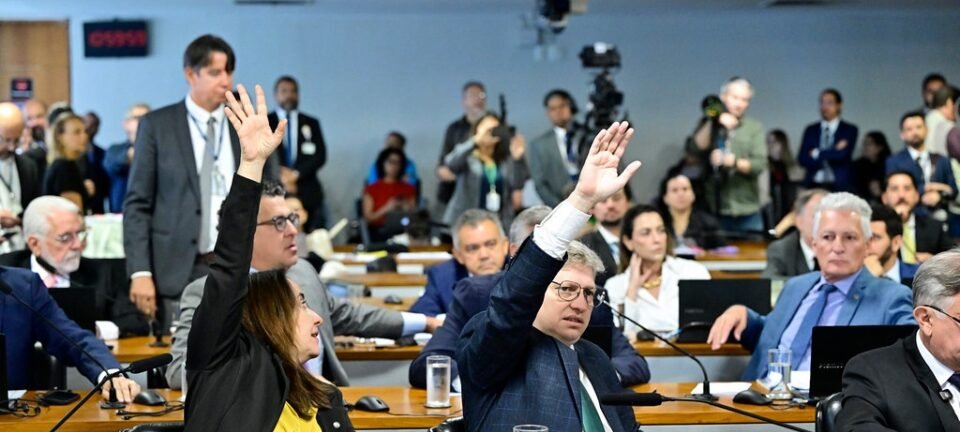 CPMI do INSS convoca ex-CEO do Banco Master e autoriza quebras de sigilo em esquema de empréstimos consignados 2 ocrente 1772123689