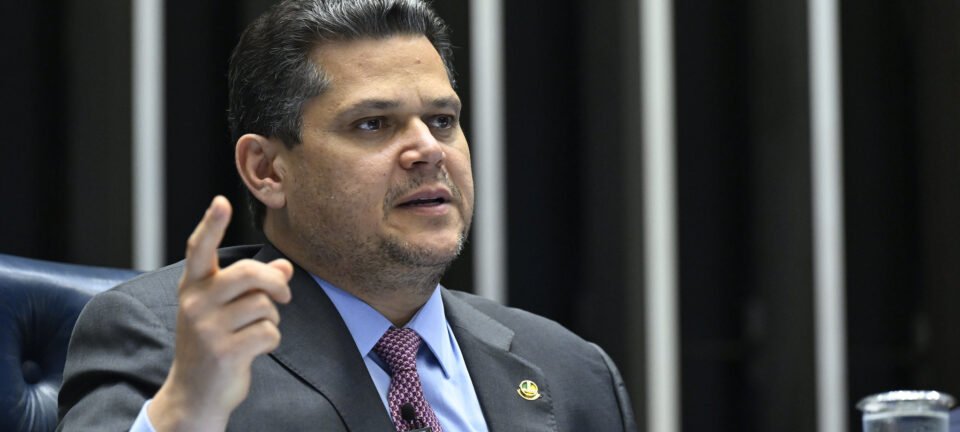 Oposição aciona comissões do Senado para apurar Banco Master e vínculos de Dias Toffoli 2 ocrente 1772159659