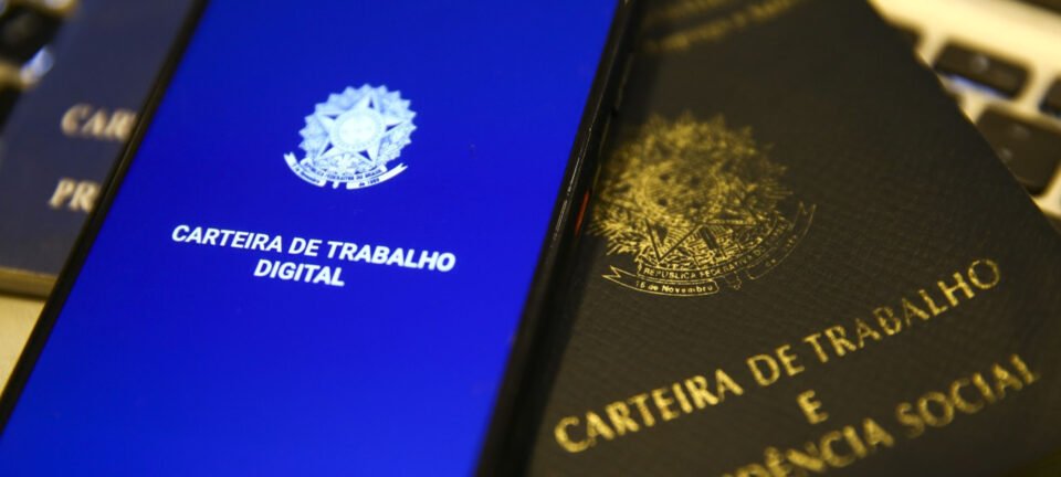 Proposta de jornada de 40 horas pode adicionar R$ 267,2 bilhões por ano às empresas, estima CNI 2 ocrente 1772210078