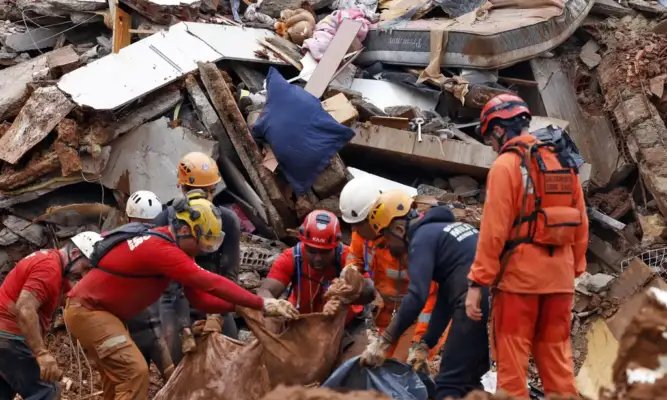 Temporal mata 64 pessoas em Juiz de Fora e Ubá e mantém região de Minas em alerta 2 ocrente 1772212775