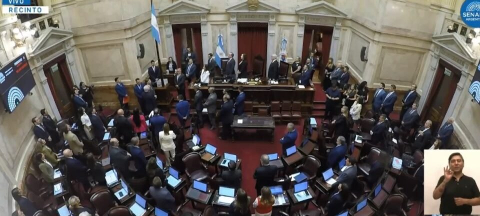 Congresso argentino reduz maioridade penal para 14 anos após aprovação no Senado 2 ocrente 1772233501