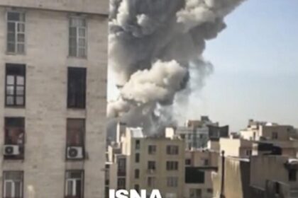 Ataque conjunto de EUA e Israel ao Irã gera condenações e alertas pelo mundo 20 ocrente 1772281203