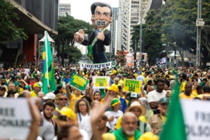 Atos “Acorda, Brasil” levam multidões às ruas de seis capitais em apoio a Bolsonaro 16 ocrente 1772388283